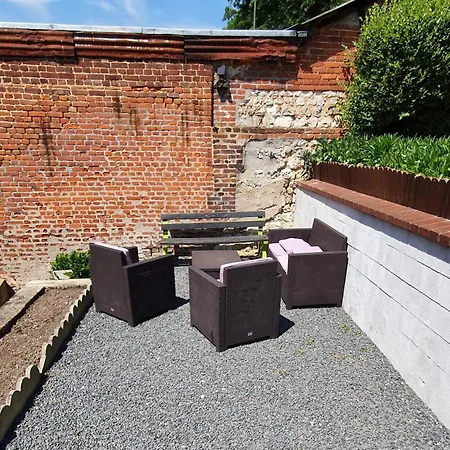 Maison De